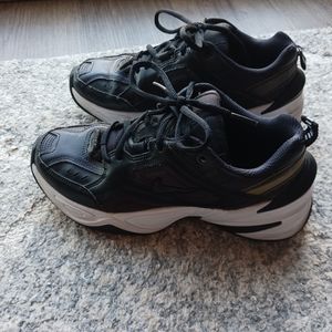 Nike Tekno Black